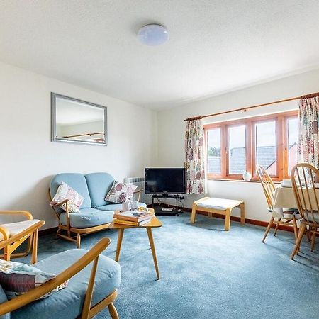 Katherines Court - Spacious Apartment With Rolling Hill Views Kendal Buitenkant foto